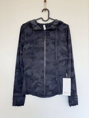 Lululemon Hooded Define Jacket Nulu, Black Camo, Size 8, NWT NEW